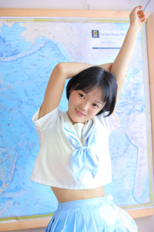 爱内梨花
